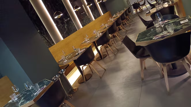 Golden Dragon - Asian Food - 0