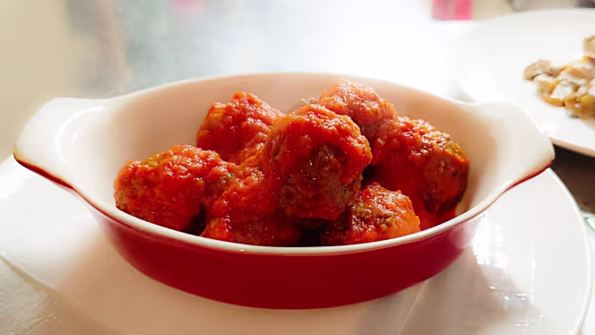 Morena Restaurant - 1