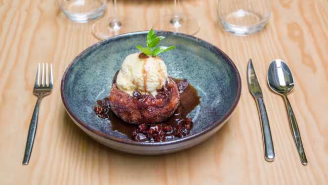 Elebê Entreparedes - 2