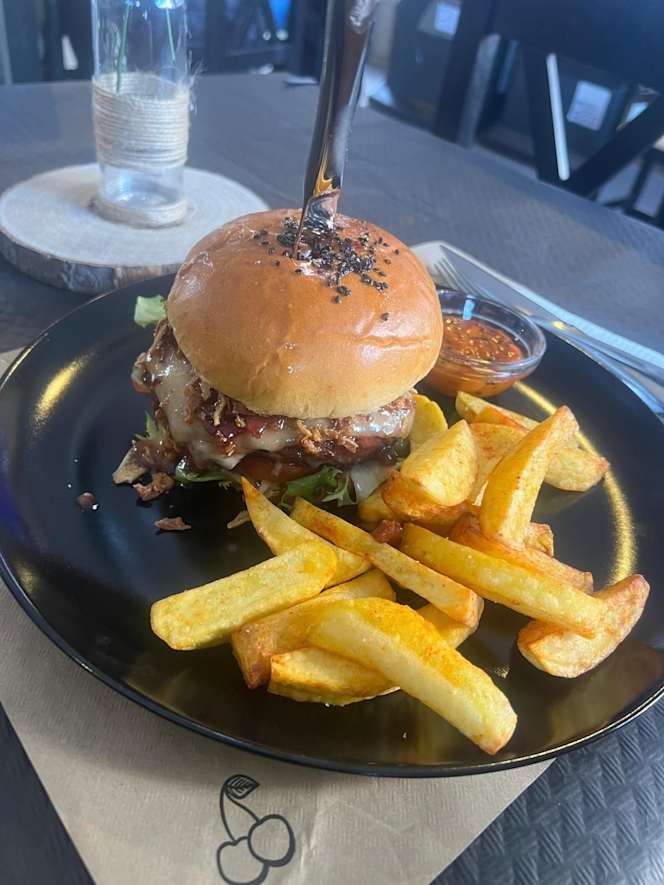 Iliria Bar Restaurante - 7