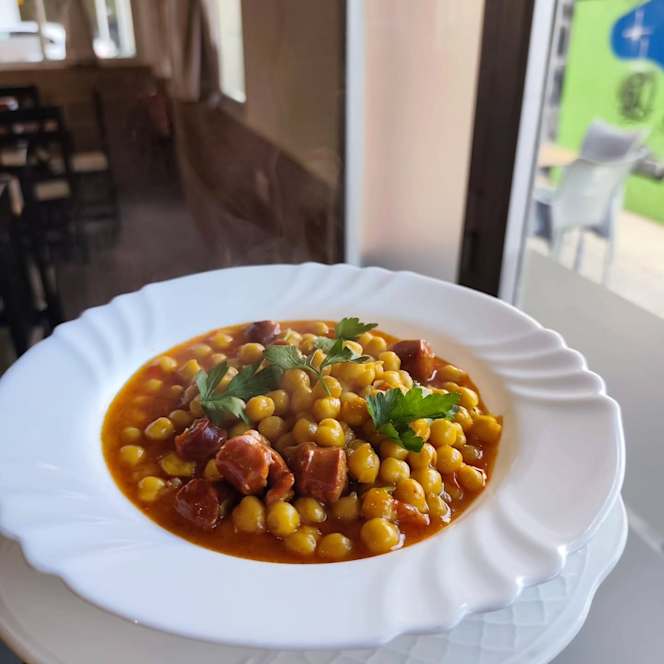 Iliria Bar Restaurante - 1