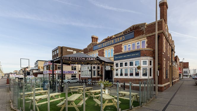 Duttons Arms Blackpool - 7