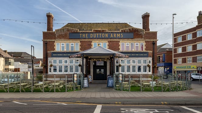 Duttons Arms Blackpool - 8