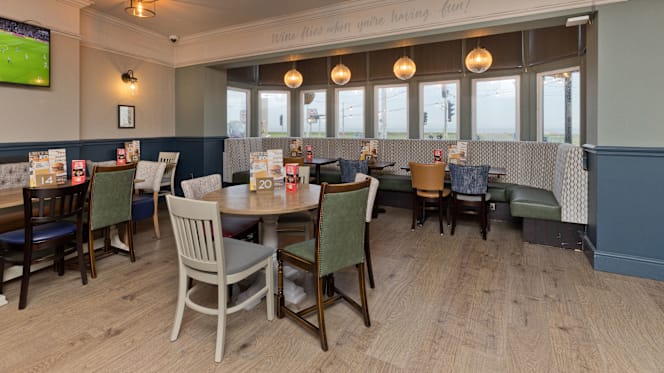 Duttons Arms Blackpool - 5