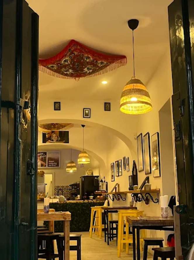 Taverna da Tininha de Alfama - 2