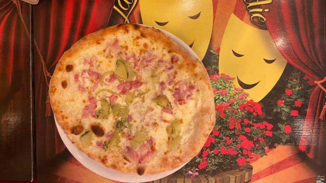 La Petite Comedie - 7