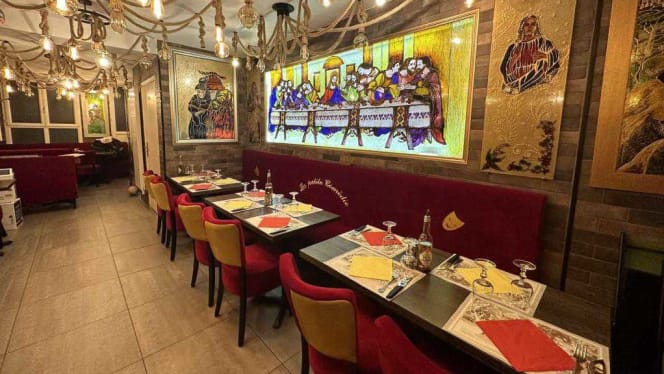 La Petite Comedie - 6