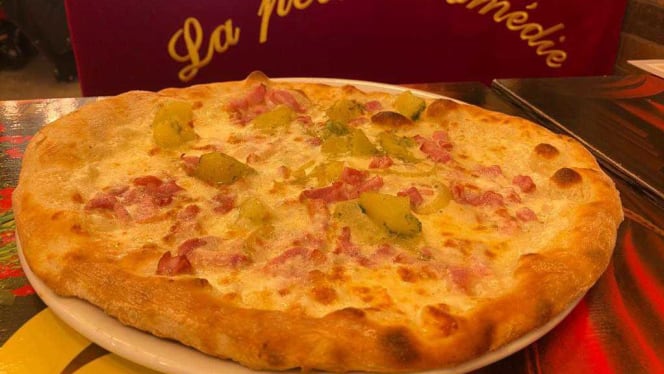 La Petite Comedie - 9