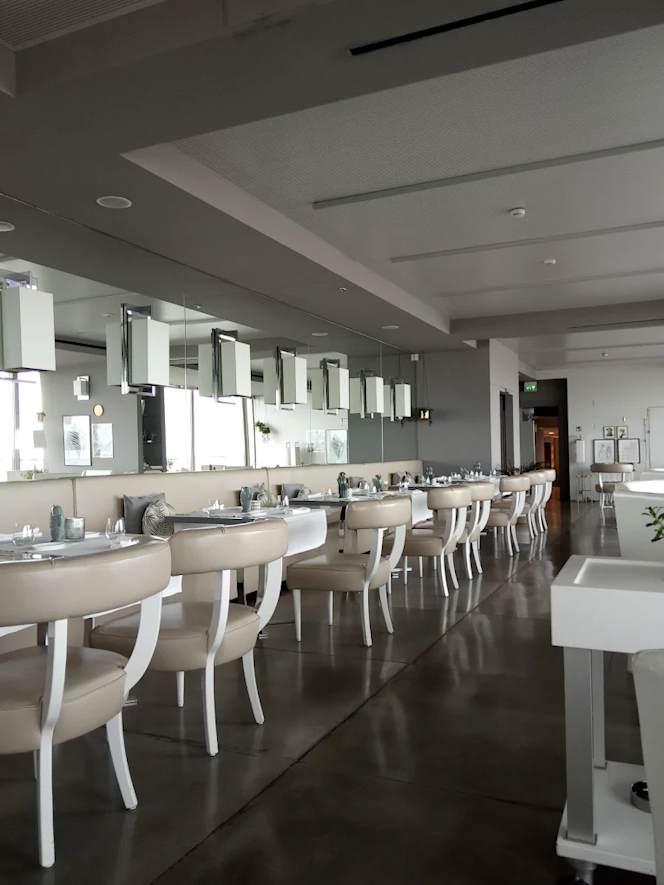 59 Restaurant - 5