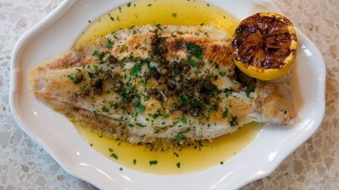 Cafe Murano St James - 9