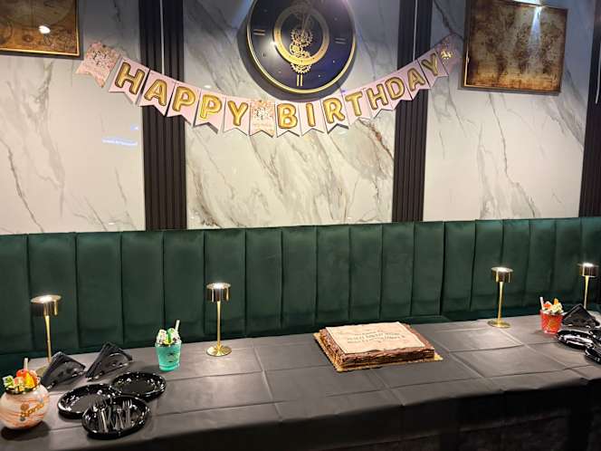 Falc-1 Lounge Bar - 7