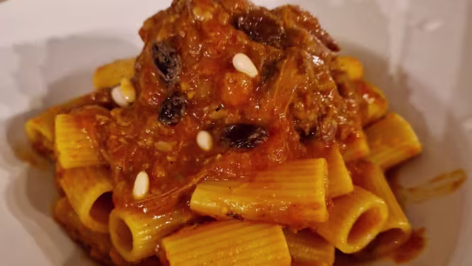 The Cave Restaurant And Wine Bar - 3