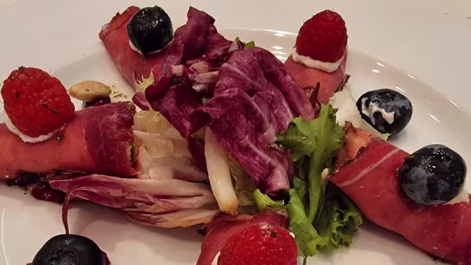 The Cave Restaurant And Wine Bar - 2