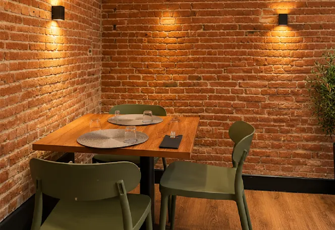 Ristorante Pizzeria - Napule - 0