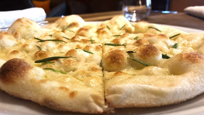 1820 Restaurant & Cocktails Bar - 3