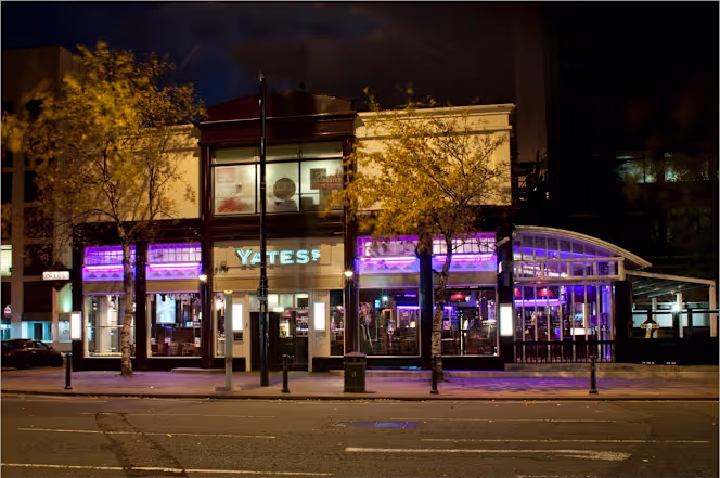 Yates Manchester - 0