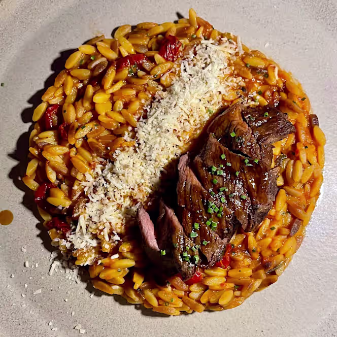 Rizes Gastro Taverna Santorini - 3