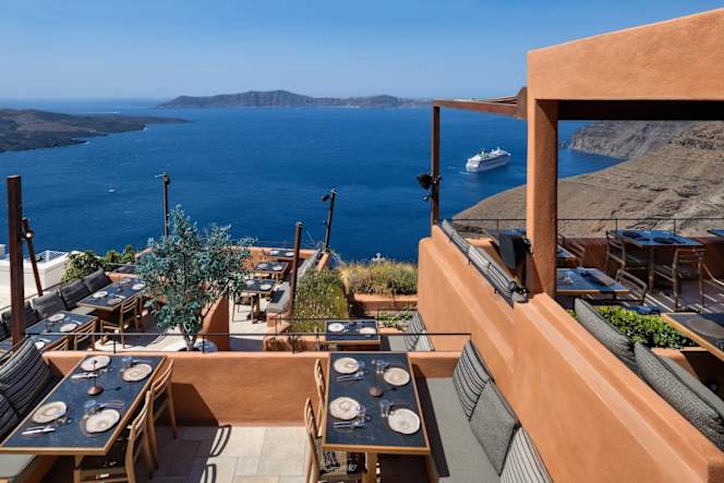 Rizes Gastro Taverna Santorini - 8