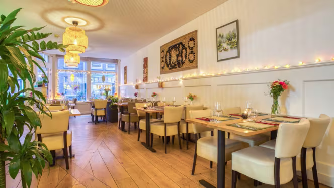 Chok Dee Thai Restaurant - 5