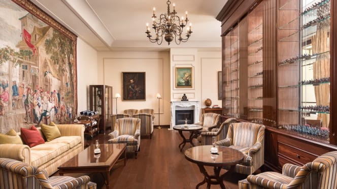 Bar Armas – Castillo Hotel Son Vida (Adults only) - 2