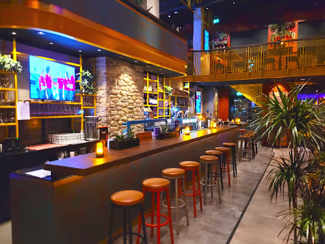 Longhorn Bar & Grill - 0