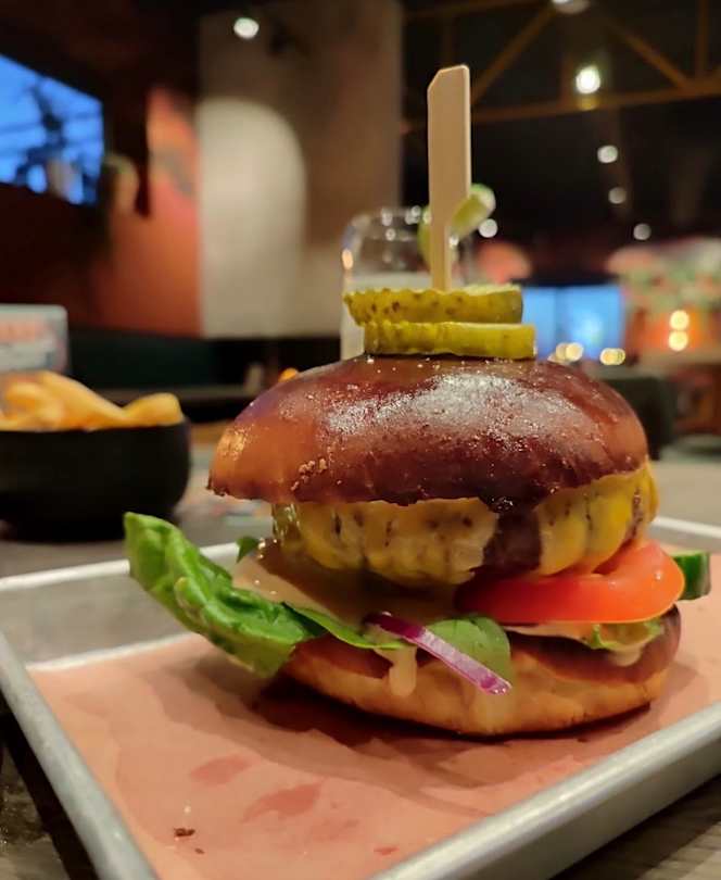 Longhorn Bar & Grill - 8