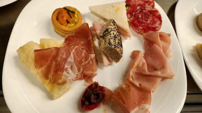 I Giorni di Bacco Enoteca & Winebar Lounge - 4