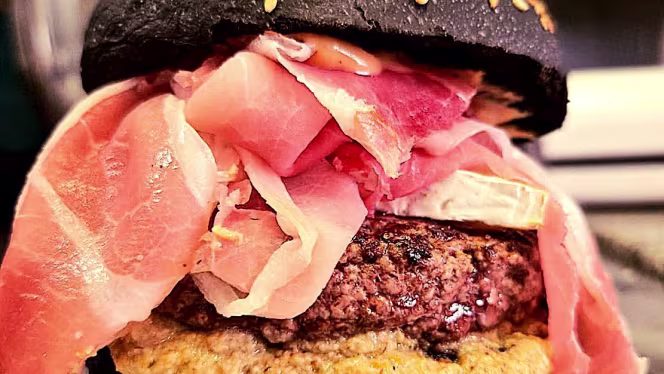 Jumbo Smash Burger - 3