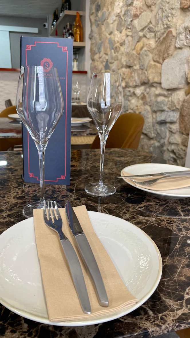 Sabrage Champagne and Raclette Bar - 4