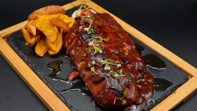 Mia Bar & Bistro - 7