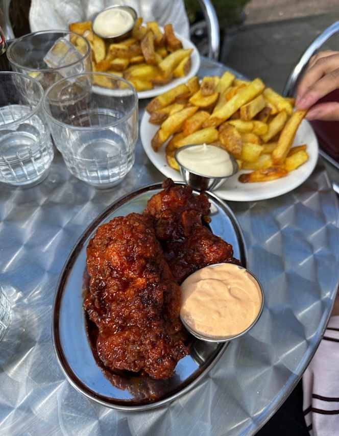 Bon Burger Bar Noord - 2