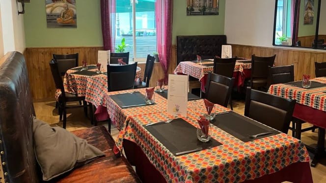 L'Everest Kitchen - 6