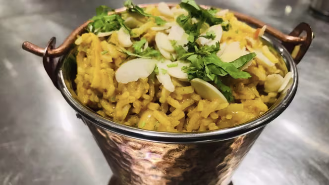 L'Everest Kitchen - 1