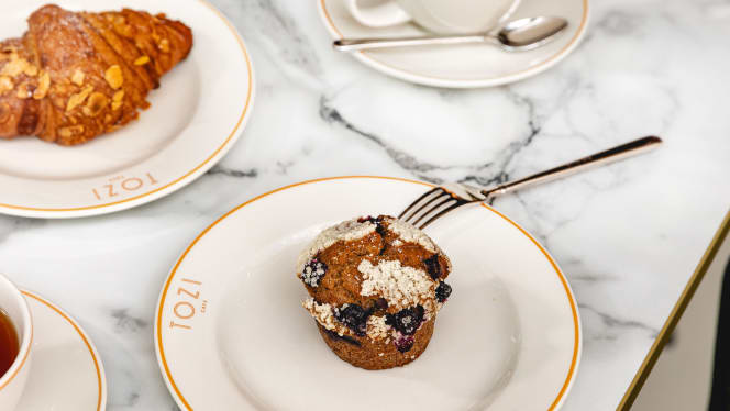 TOZI Pizzeria & Cicchetti Bar - 8