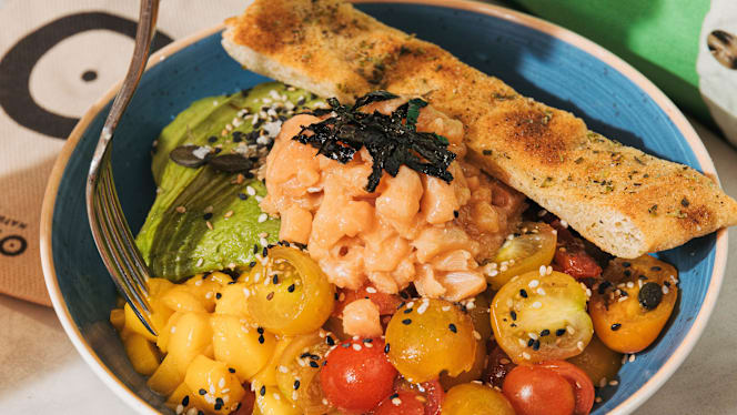 Oassis Natural Cooking - Jardinets de Gracia - 3