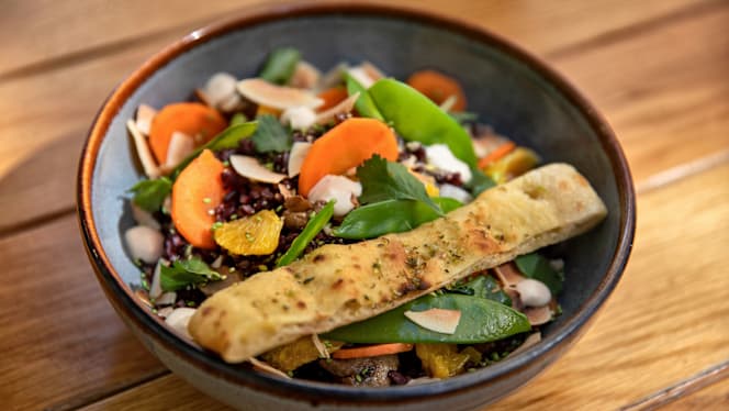 Oassis Natural Cooking - Jardinets de Gracia - 5