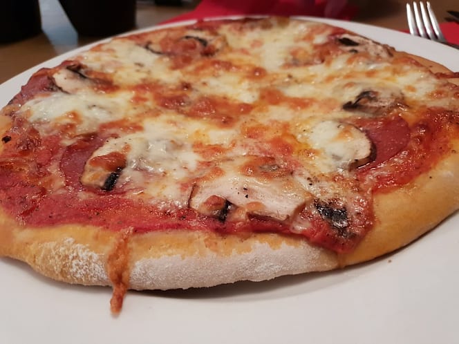 Mama G's Bistro Grill & Coffee Bar - 7