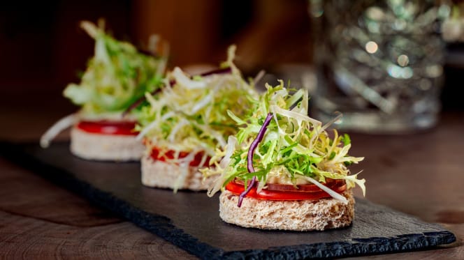 Kong - Food Made With Compassion - 5