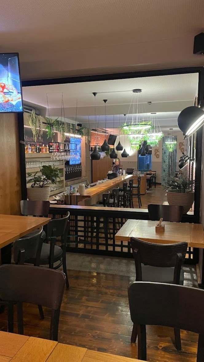 Zlatno Ćoše Grill Bar - 2