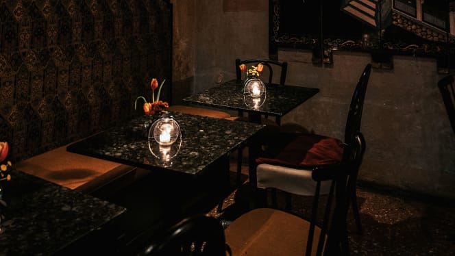 Camera con Vista Bistrot - 8