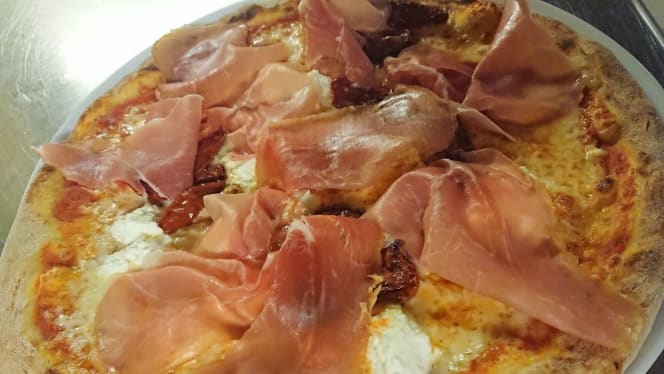 Dietro l'angolo trattoria pizzeria - 7