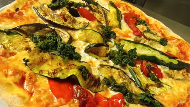 Dietro l'angolo trattoria pizzeria - 6