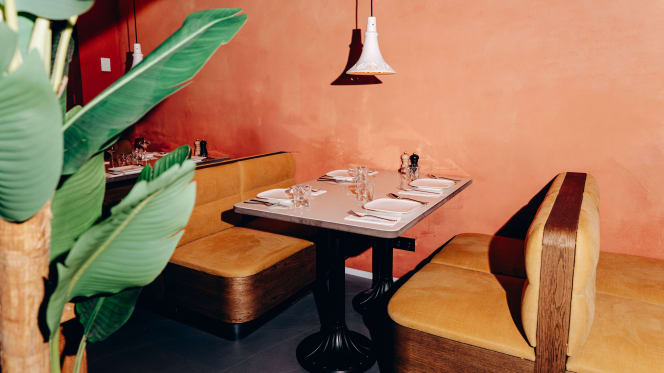 Sherpa Restaurant Amsterdam - 0