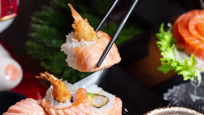 Miami Asia Cuisine & Sushi Bar - 7