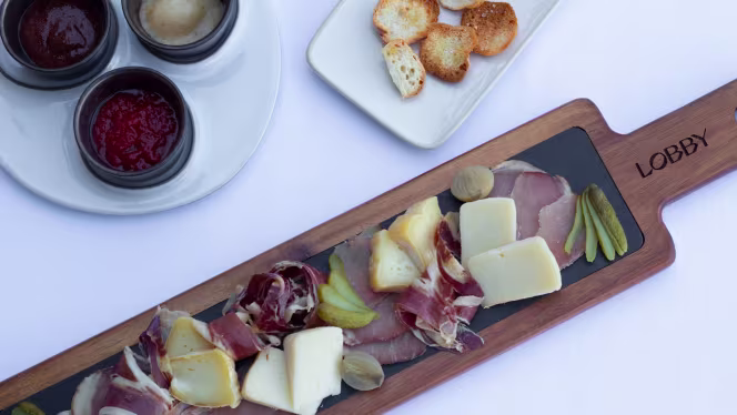 Lobby Business Restaurant - 2