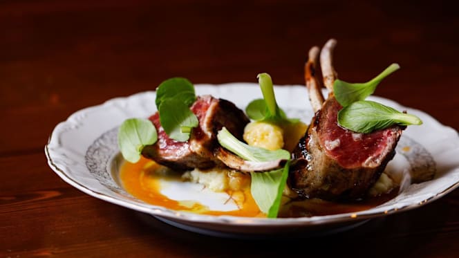 Anna A San Lorenzo - Roma - 0