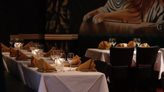 The India - Fleet Street - 6