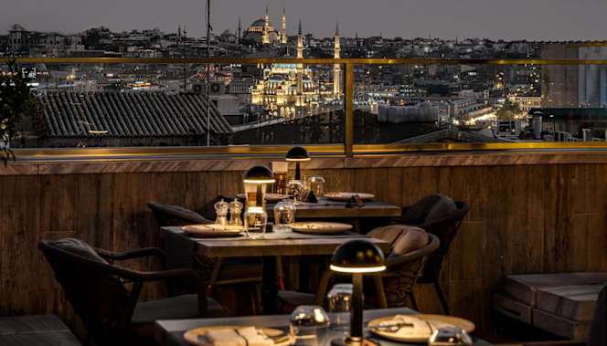 Moise Karaköy - 2