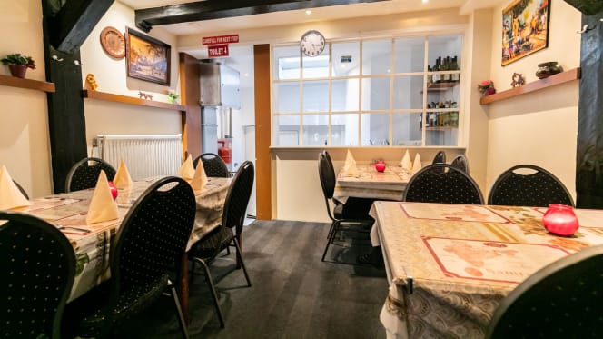 Samrat Indian Restaurant. - 7