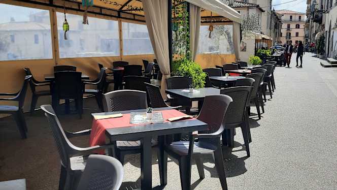 Ue Ue Lounge Club - 8